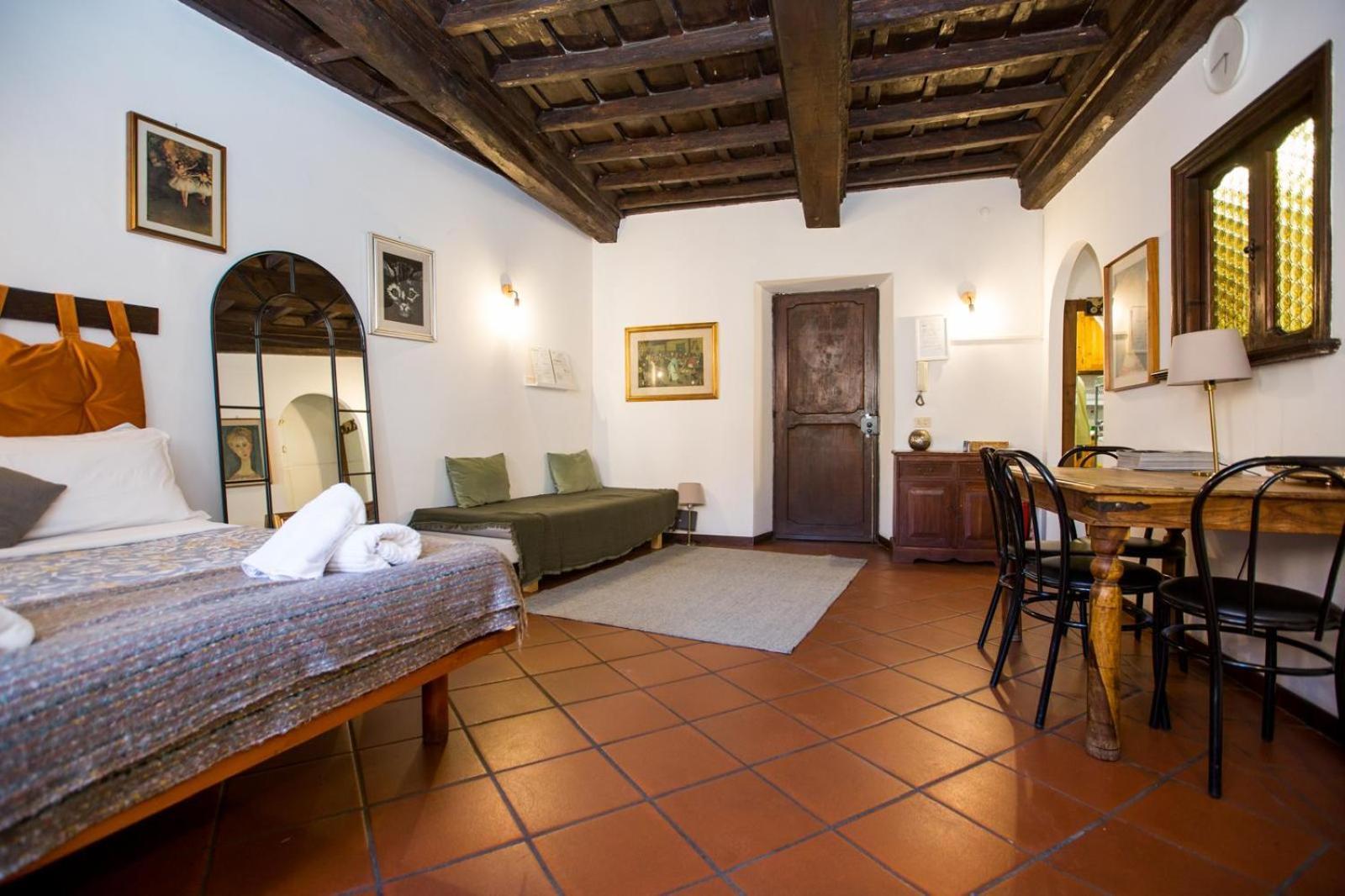 Apartment Campo De Fiori Rom